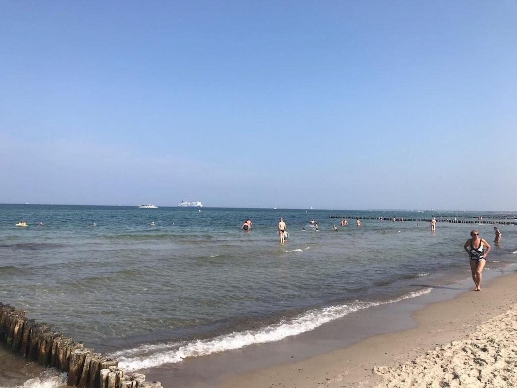 Exclusive Fewo In Warnemuende, 150M To The Beach, 2 Bathrooms, 2 Bedrooms, Sauna, Wifi And Much More. Rostock Dış mekan fotoğraf