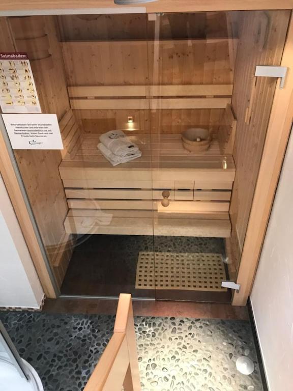 Exclusive Fewo In Warnemuende, 150M To The Beach, 2 Bathrooms, 2 Bedrooms, Sauna, Wifi And Much More. Rostock Dış mekan fotoğraf