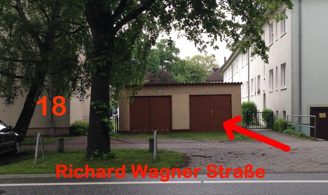 Exclusive Fewo In Warnemuende, 150M To The Beach, 2 Bathrooms, 2 Bedrooms, Sauna, Wifi And Much More. Rostock Dış mekan fotoğraf